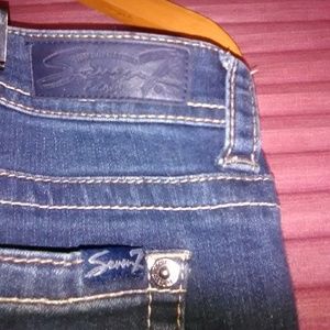 Women's Jean's